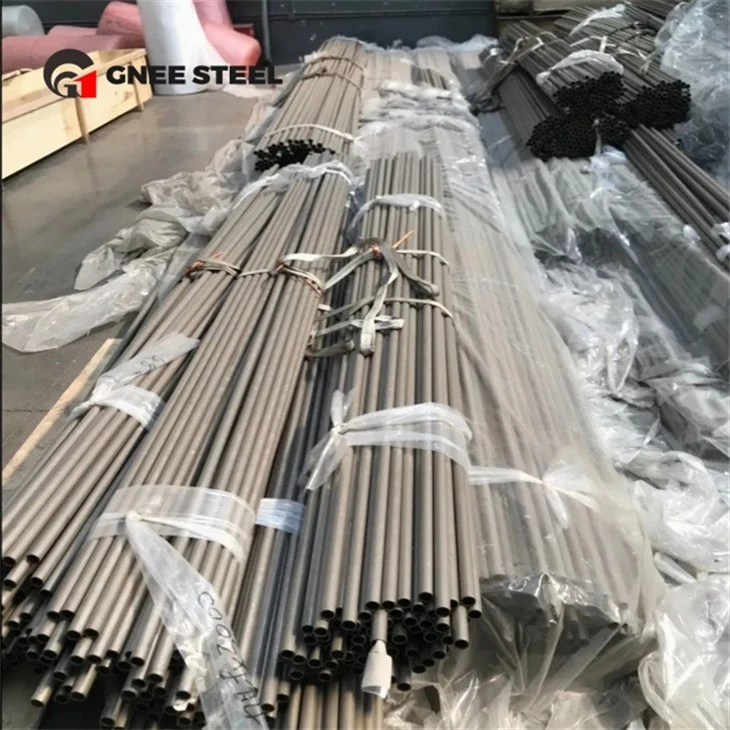 Tubería Sin Costura De Acero Inoxidable ASTM A312 TP347H Para La Industria De Alta Temperatura factory